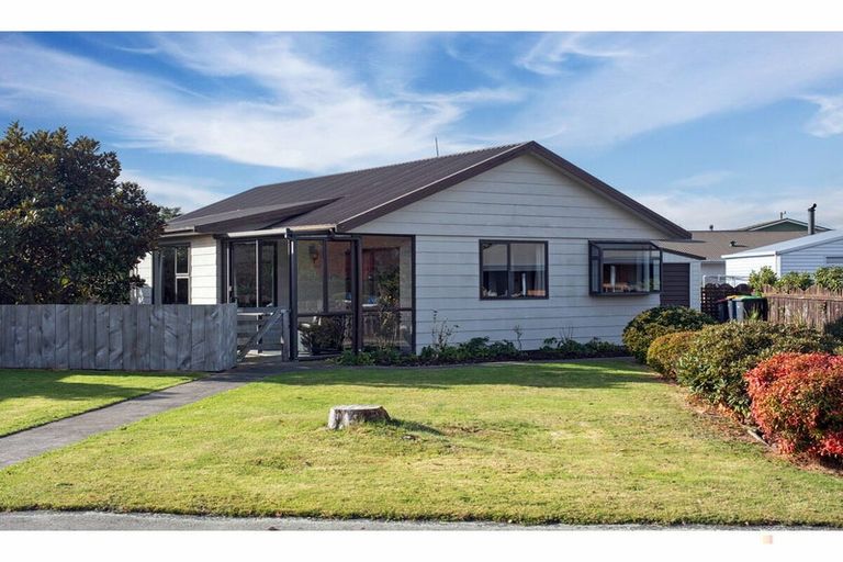 Photo of property in 11 Williamson Place, Geraldine, 7930