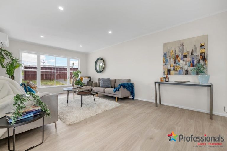 Photo of property in 27 Takanini Road, Takanini, 2112