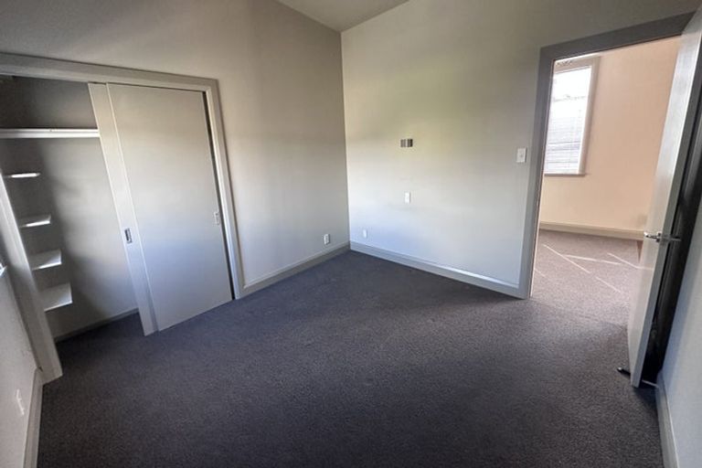 Photo of property in 98 Riddiford Street, Newtown, Wellington, 6021