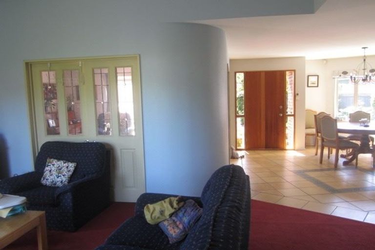 Photo of property in 7 Nortons Road, Avonhead, Christchurch, 8042