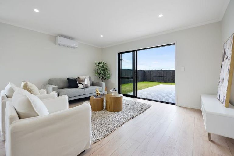 Photo of property in 106 Powells Road, Ruakura, Hamilton, 3214