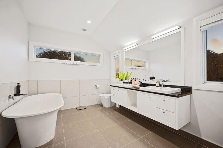 Photo of property in 20 Stevensons Crescent, Albany Heights, Auckland, 0793