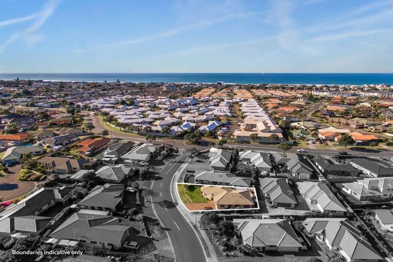 Photo of property in 7 Denny Hulme Drive, Mount Maunganui, 3116
