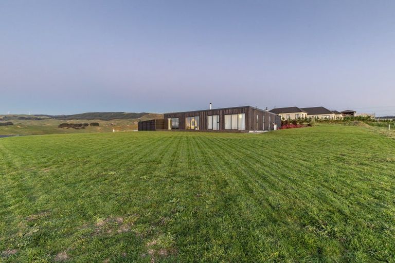 Photo of property in 173 Kingsdale Park Drive, Aokautere, Palmerston North, 4471