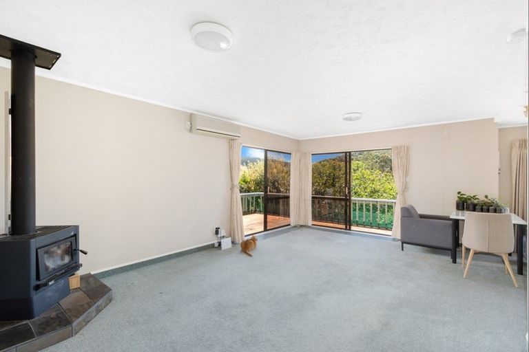 Photo of property in 16 Kokako Place, Taradale, Napier, 4112