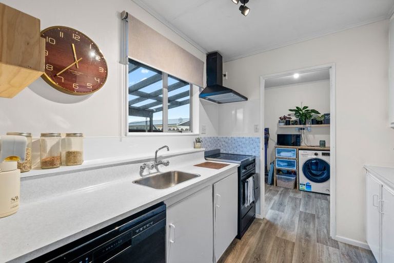 Photo of property in 86 Dunbeath Crescent, Kew, Invercargill, 9812