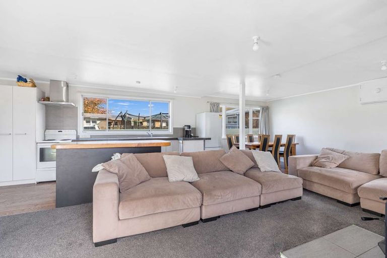 Photo of property in 222 Clayton Road, Pukehangi, Rotorua, 3015