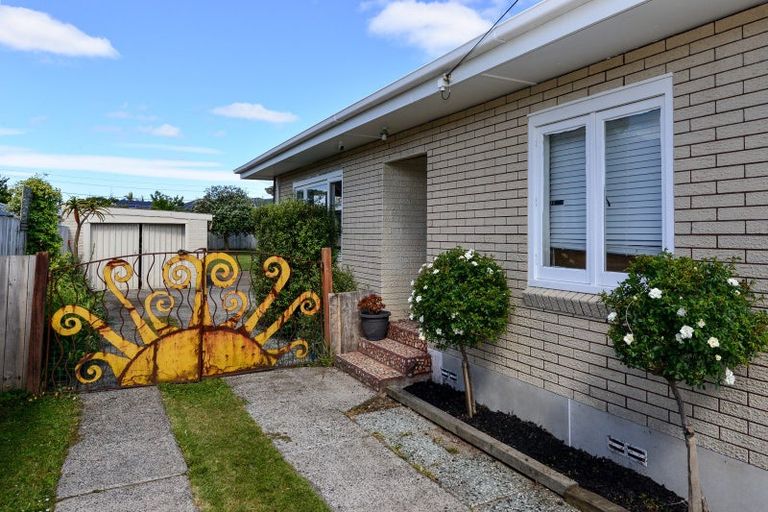 Photo of property in 22 Portal Crescent, Beerescourt, Hamilton, 3200