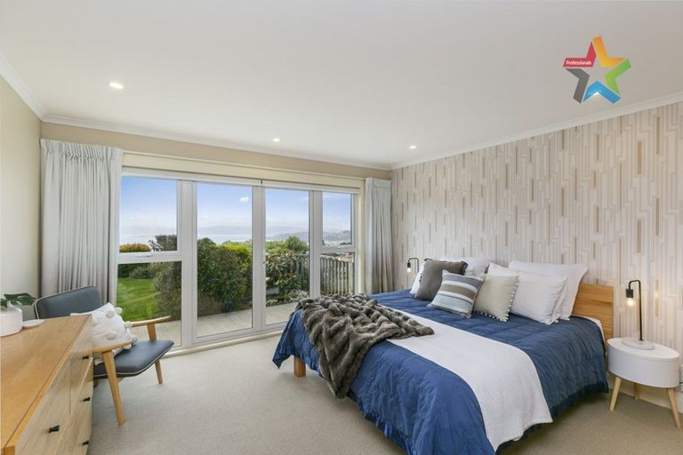 Photo of property in 43 Ponsonby Road, Karori, Wellington, 6012