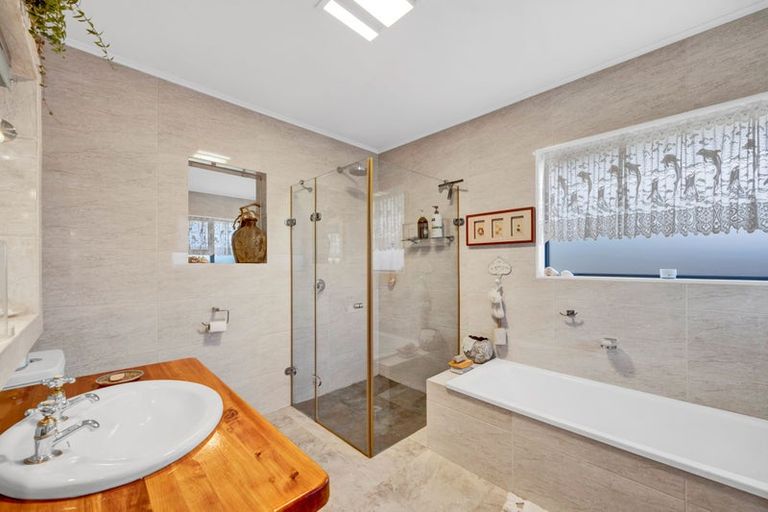 Photo of property in 9 Elizabeth Grove, Stratford, 4332