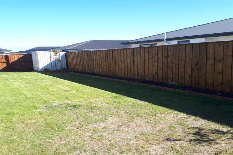 Photo of property in 10 Hickmott Street, Rangiora, 7400