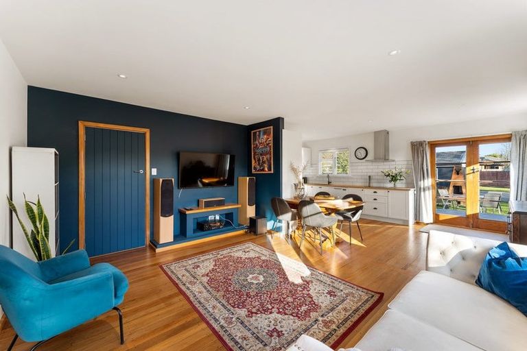 Photo of property in 12 Kyeburn Place, Avonhead, Christchurch, 8042