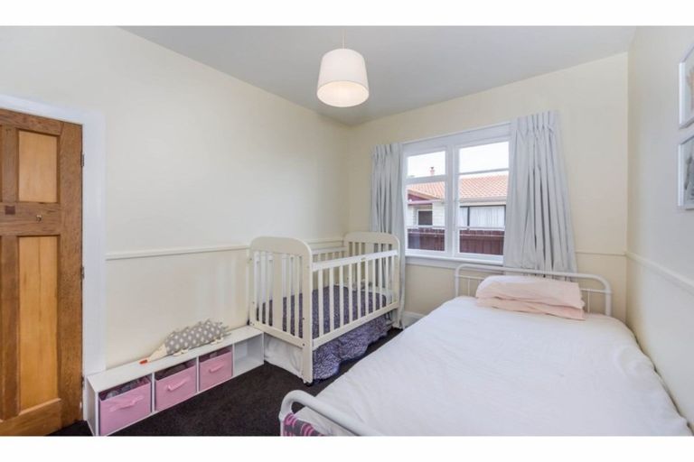 Photo of property in 319 Hendersons Road, Hoon Hay, Christchurch, 8025