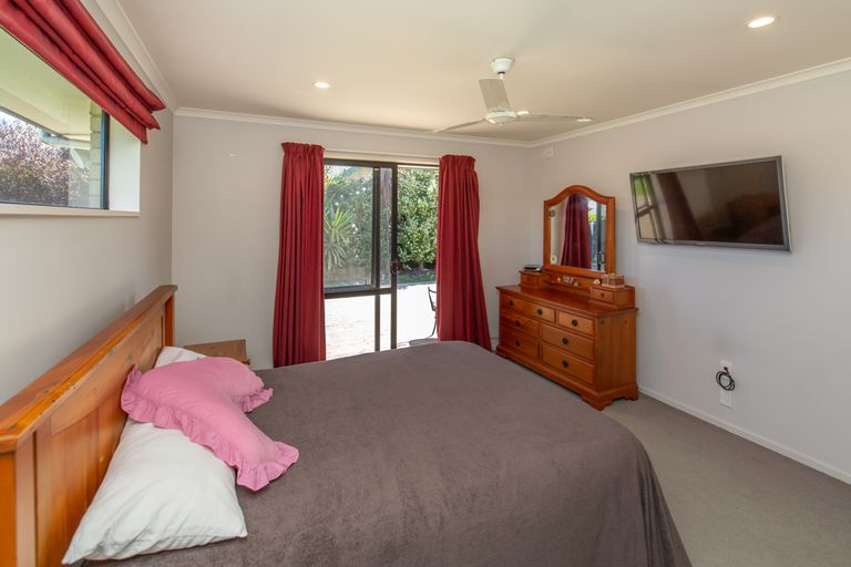 Photo of property in 26 Rochester Crescent, Rolleston, 7614