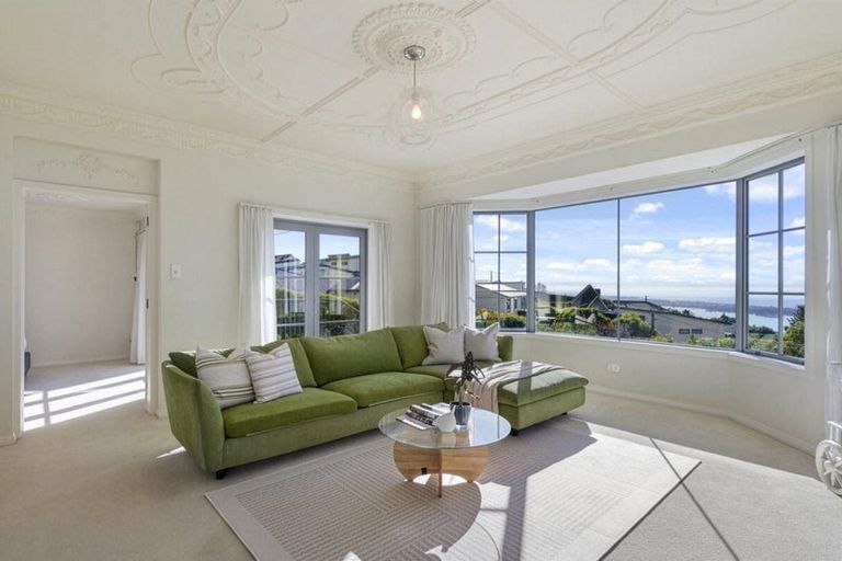 Photo of property in 70 Belleview Terrace, Mount Pleasant, Christchurch, 8081