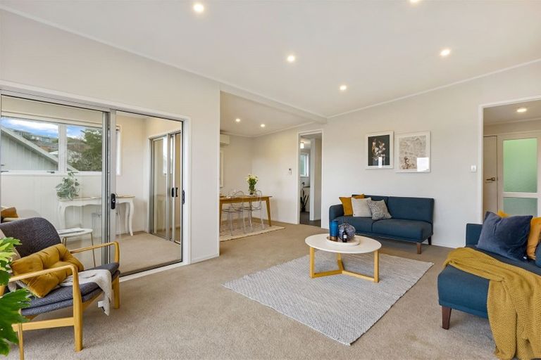 Photo of property in 176 Ti Rakau Drive, Pakuranga Heights, Auckland, 2010