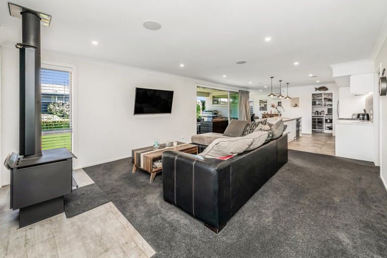 Photo of property in 43 Jean Archie Drive, Rolleston, 7614