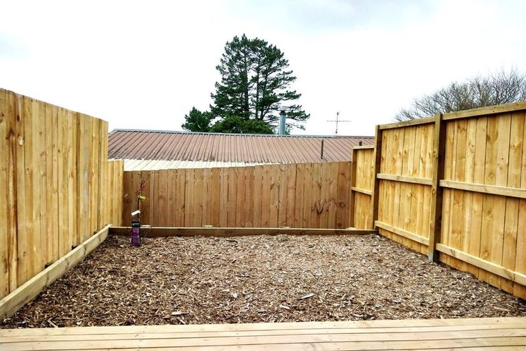 Photo of property in 23/241 Don Buck Road, Massey, Auckland, 0614