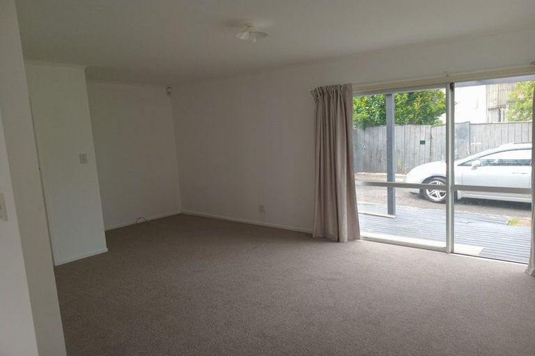 Photo of property in 41 Hyperion Drive, Randwick Park, Auckland, 2105