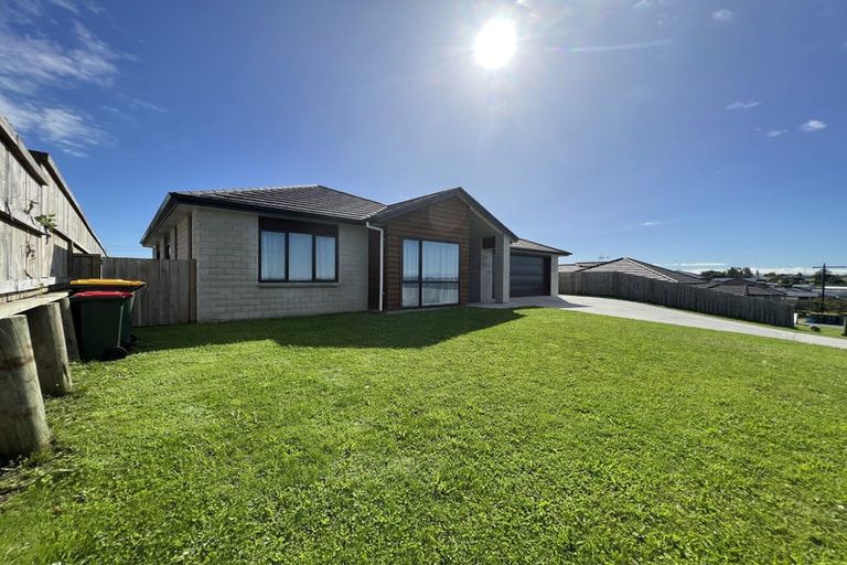 Photo of property in 5 Reponui Court, Rototuna North, Hamilton, 3210