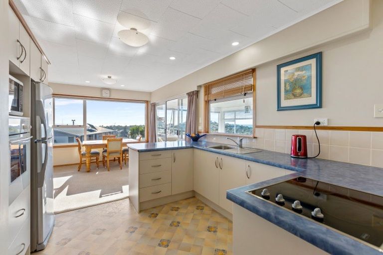 Photo of property in 24 Crownhill Street, Spotswood, New Plymouth, 4310