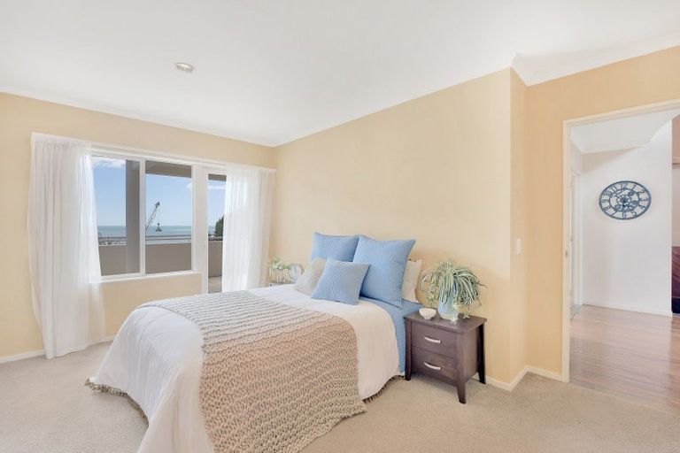Photo of property in 70 Queens Road, Stepneyville, Nelson, 7010