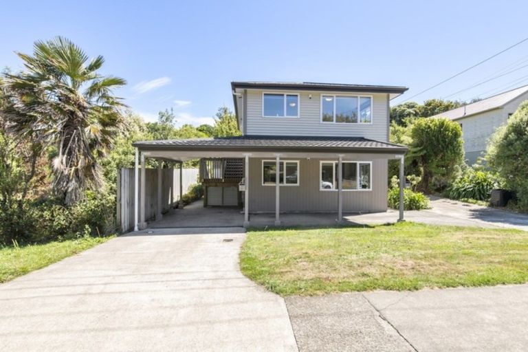 Photo of property in 19u1 Ranui Terrace, Tawa, Wellington, 5028