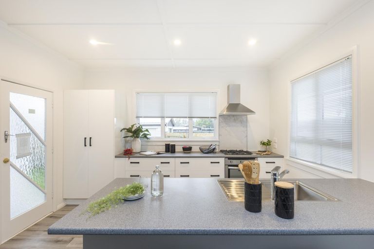 Photo of property in 131 Maxwells Line, Awapuni, Palmerston North, 4412