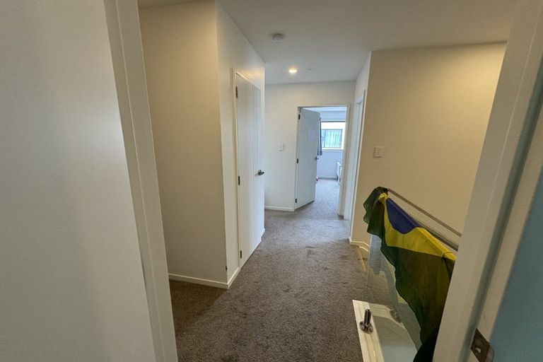 Photo of property in 7/116 Colwill Road, Massey, Auckland, 0614