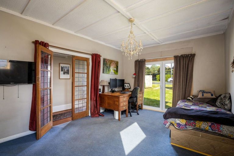 Photo of property in 58 Doralto Road, Frankleigh Park, New Plymouth, 4310