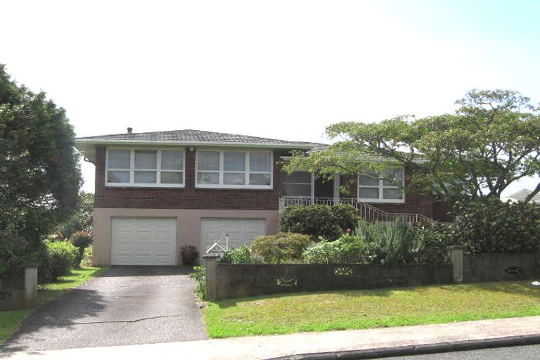Photo of property in 84a Royal View Road, Te Atatu South, Auckland, 0610