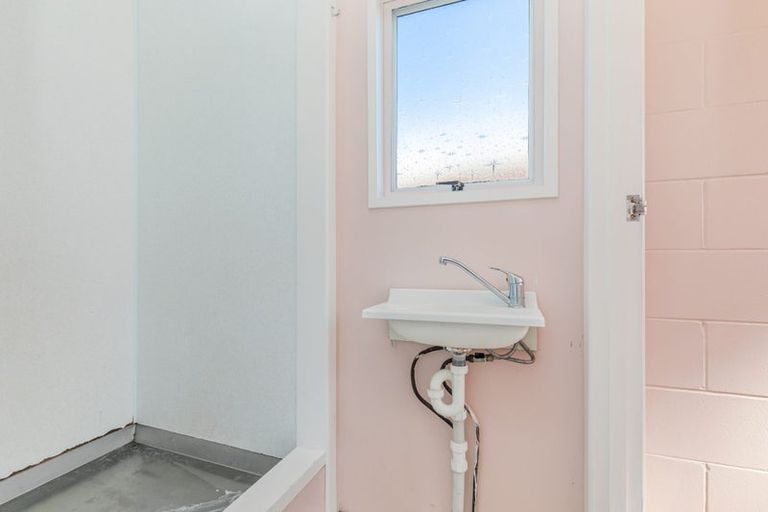 Photo of property in 89 Kimihia Road, Huntly, 3700
