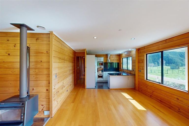 Photo of property in 850 Te Kopia Road, Waikite Valley, 3077