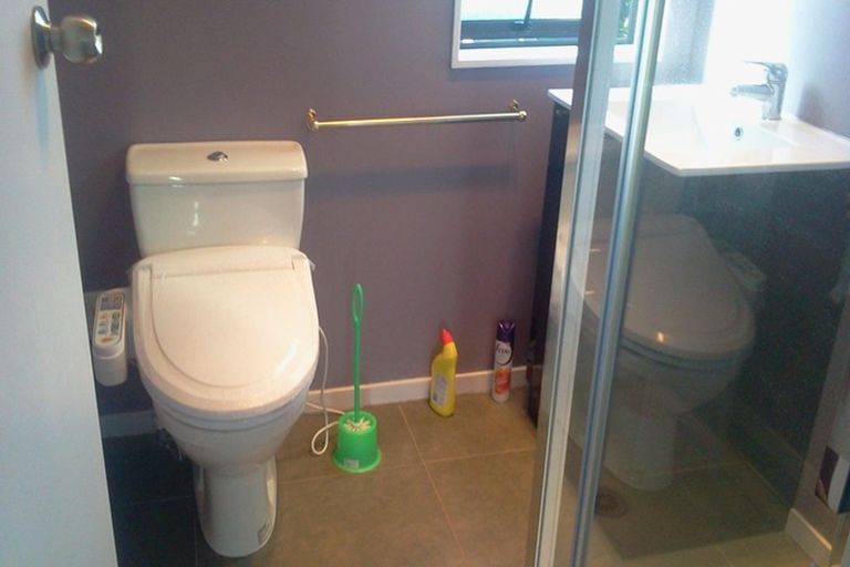 Photo of property in 49 Rua Road, Glen Eden, Auckland, 0602