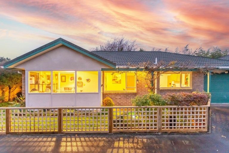 Photo of property in 1/32 Hurley Road, Paraparaumu Beach, Paraparaumu, 5032