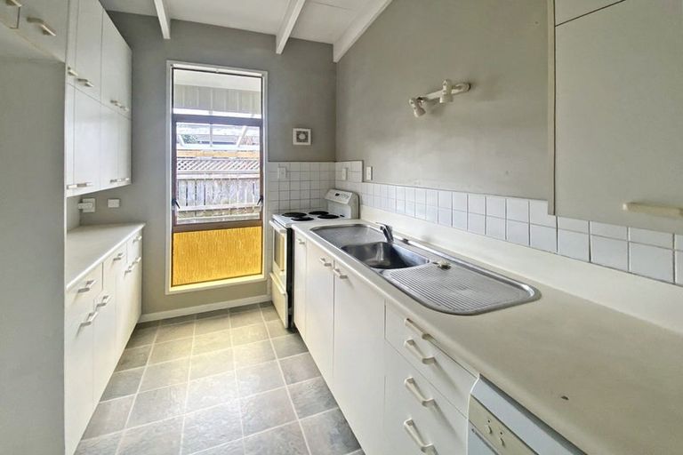 Photo of property in 2a Rawhiti Place, Saint Johns Hill, Whanganui, 4501