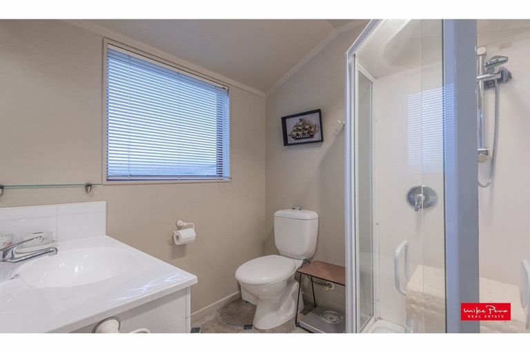 Photo of property in 23 Lochiel Place, Te Kamo, Whangarei, 0112