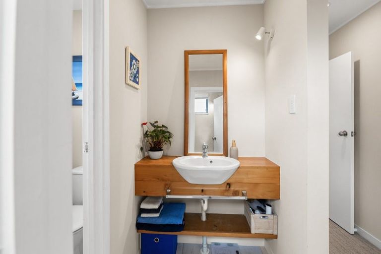 Photo of property in 147a Torkar Road, Clarks Beach, 2122