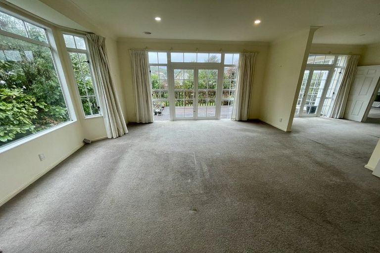 Photo of property in 3 Ridley Green, Churton Park, Wellington, 6037