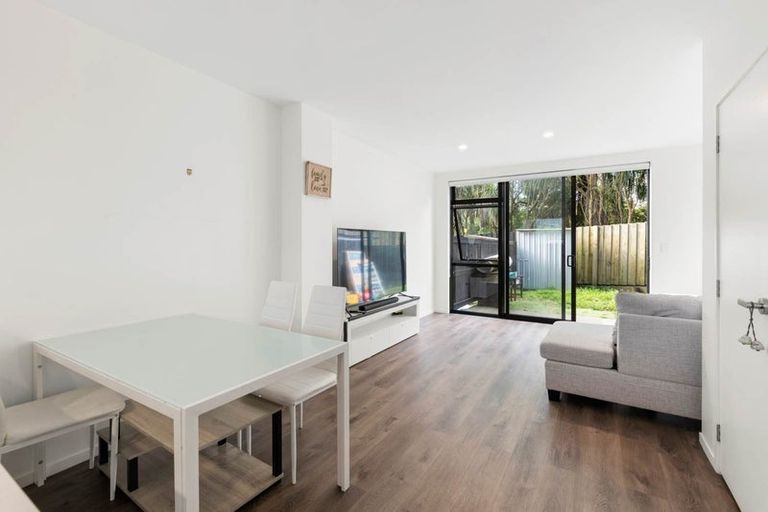 Photo of property in 30 Kotuitui Street, Manukau, Auckland, 2104