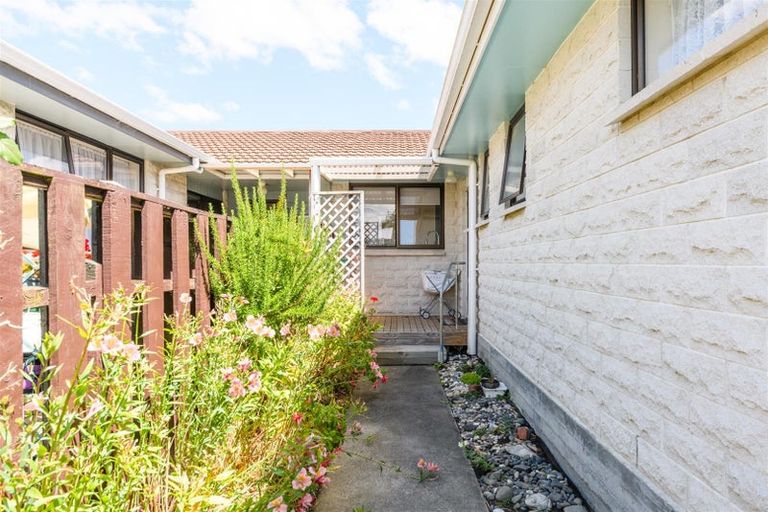 Photo of property in 12b Signal Street, Marton, 4710