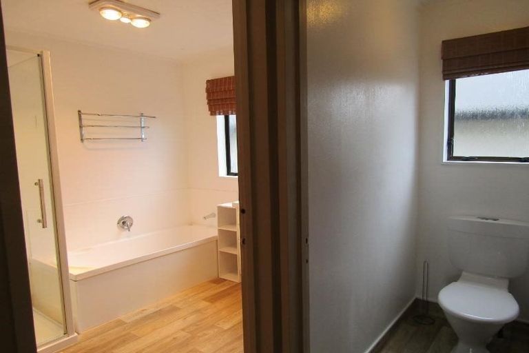 Photo of property in 28 Kaka Street, Taupo, 3330