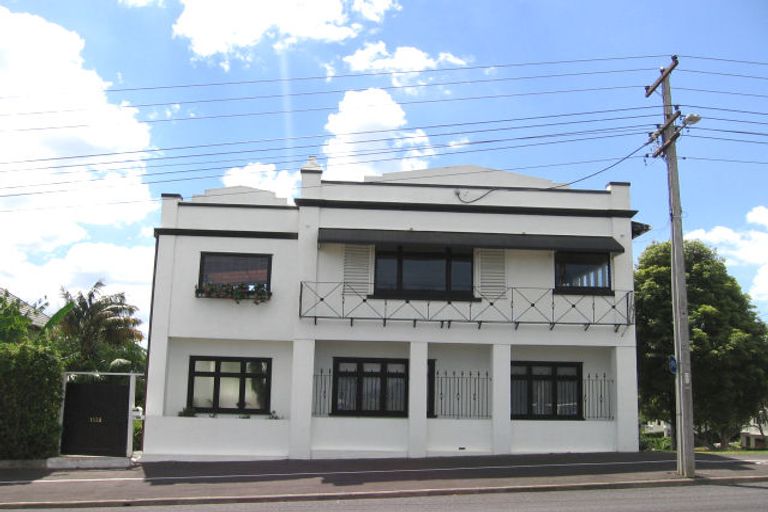 Photo of property in 152a Calliope Road, Stanley Point, Auckland, 0624