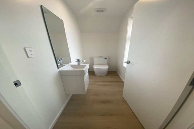 Photo of property in 14/10 Pascoe Avenue, Paremata, Porirua, 5026