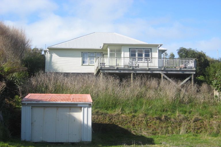 Photo of property in 27 Herekawe Drive, Spotswood, New Plymouth, 4310