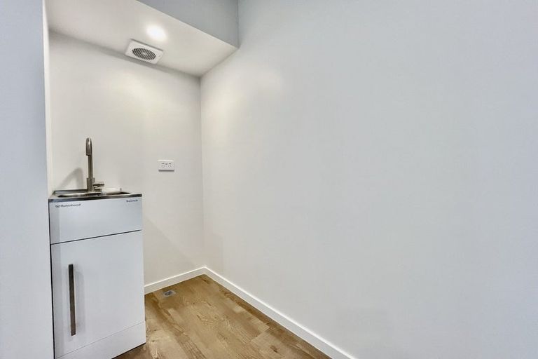 Photo of property in 2/115 Poulson Street, Addington, Christchurch, 8024