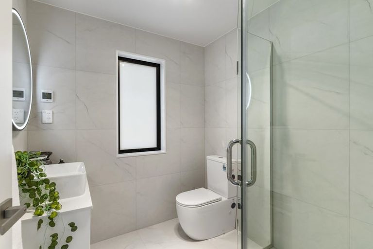 Photo of property in 1-35 Pinecrest Drive, Gulf Harbour, Whangaparaoa, 0930