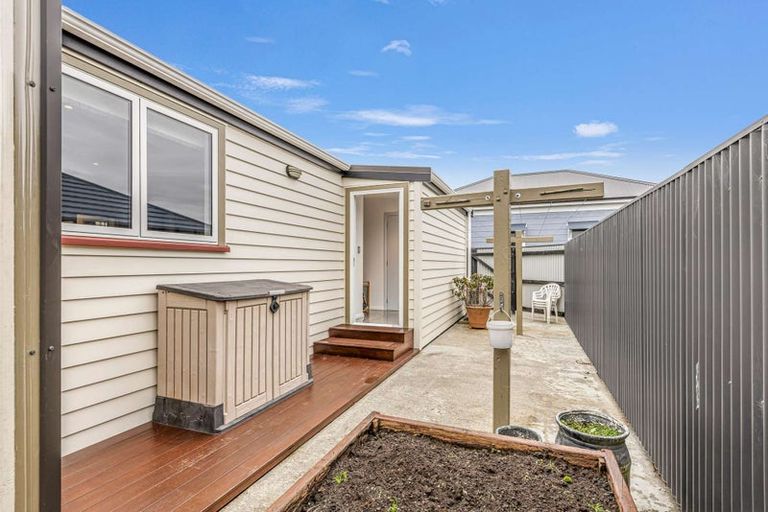 Photo of property in 86 Derby Street, Westport, 7825