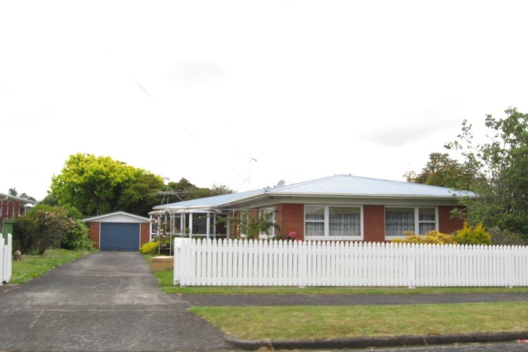 Photo of property in 21 Mason Avenue, Pukekohe, 2120