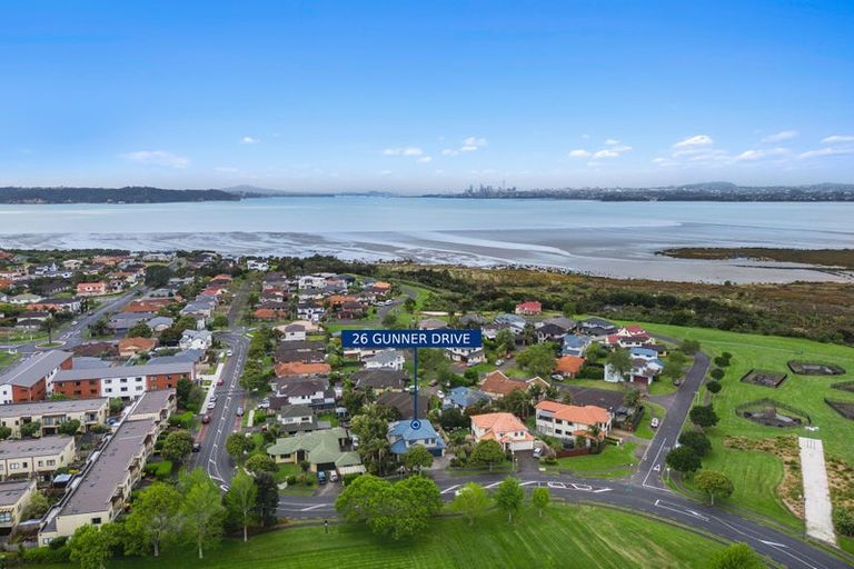 Photo of property in 26 Gunner Drive, Te Atatu Peninsula, Auckland, 0610